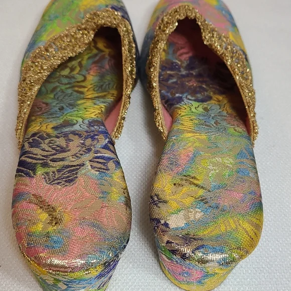 Vintage 1960's Oophies brocade slippers * gold multicolor * 7.5 N - Picture 7 of 11